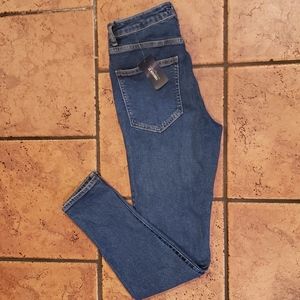 Forever 21 Jeans - Forever 21 Skinny Jeans Size 26 Forever 21 Jeans - Forever 21 Skinny Jeans Size 26